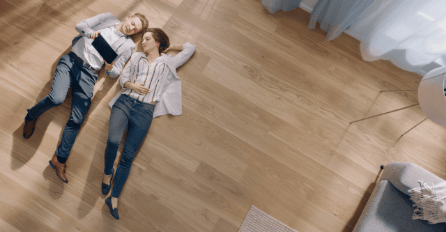 Vloerdilemma: Kies je voor laminaat of PVC